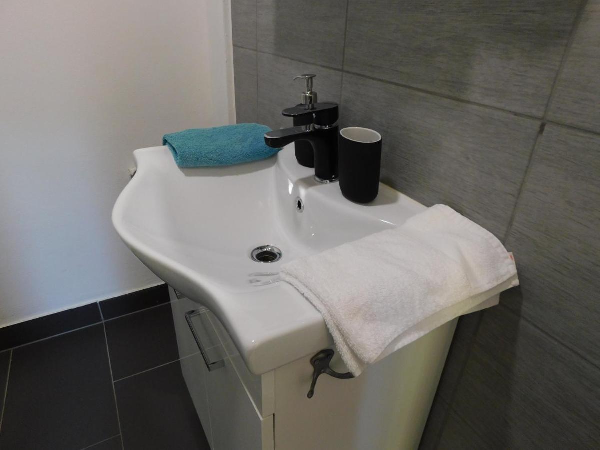 Ledek Apartment Ljubljana Ngoại thất bức ảnh